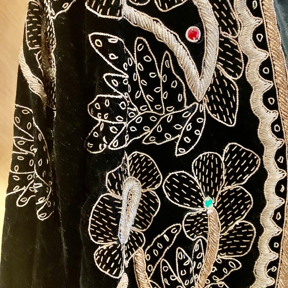French Collezioni Velvet Embroidered Jacket - Picture 10 of 16